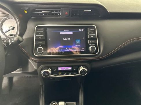 Used 2020 Nissan Kicks SR w/ SR Premium Package image 21