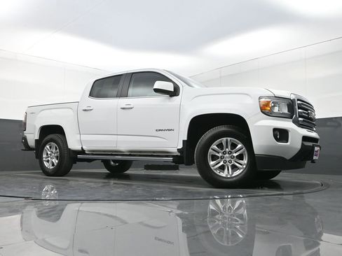 Used 2019 GMC Canyon SLE w/ SLE Convenience Package image 23