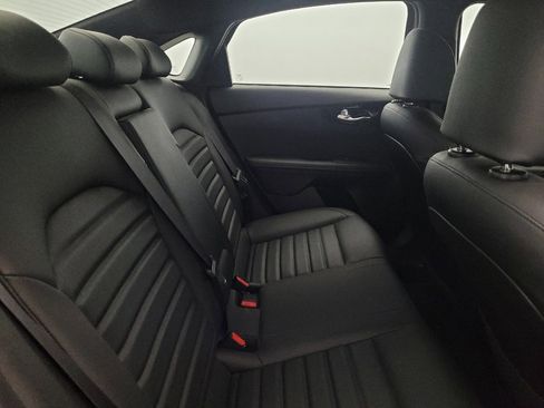 Used 2022 Kia Forte GT w/ GT2 Package image 19