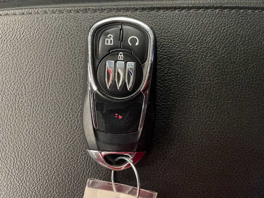 Used 2024 Buick Envista Preferred w/ Convenience I Package FWD image 18