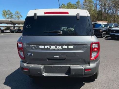Used 2025 Ford Bronco Sport Heritage w/ Convenience Package AWD/4WD image 2