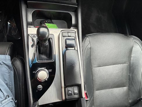Used 2013 Lexus GS 350 AWD image 8