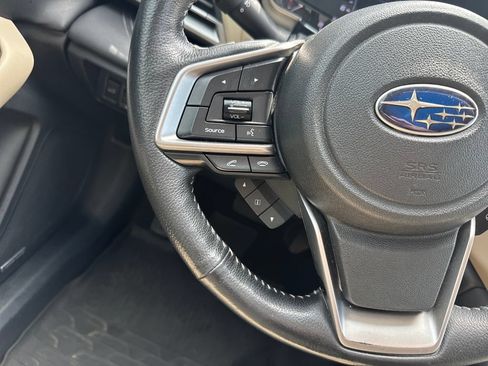 Used 2022 Subaru Outback Limited AWD/4WD image 27