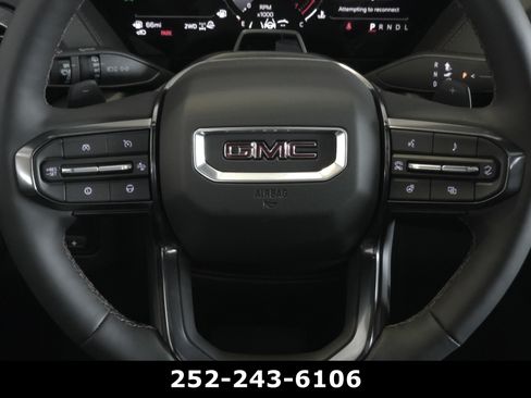 Used 2026 GMC Yukon AT4 w/ AT4 Premium Plus Package AWD/4WD image 26