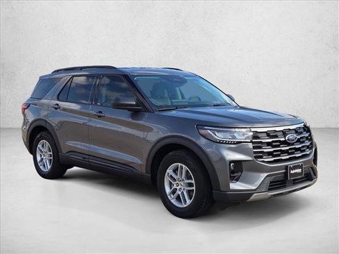 New 2026 Ford Explorer Active w/ Active Comfort Package RWD image 6
