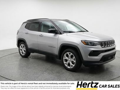 Used 2025 Jeep Compass Latitude