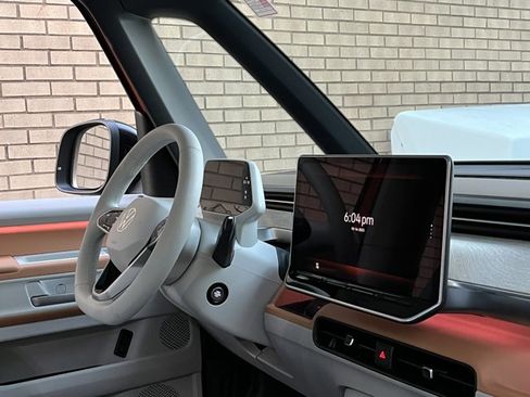 New 2025 Volkswagen ID. Buzz Pro S Plus image 6