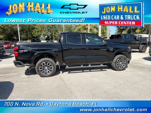 Used 2024 Chevrolet Colorado LT w/ LT Convenience Package III AWD/4WD image 13