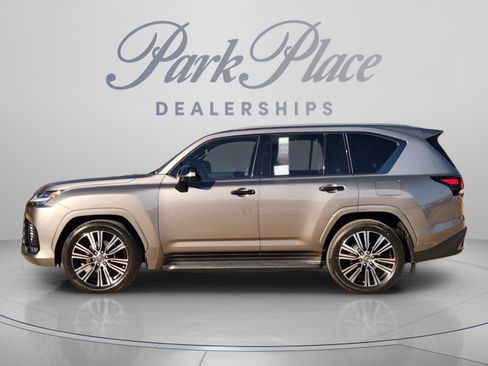 New 2026 Lexus LX 700h Luxury AWD/4WD image 2