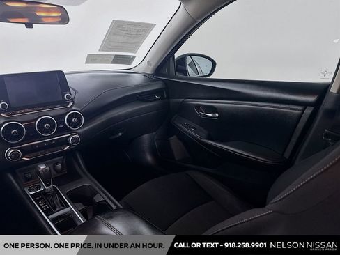 Certified 2024 Nissan Sentra SV FWD image 21