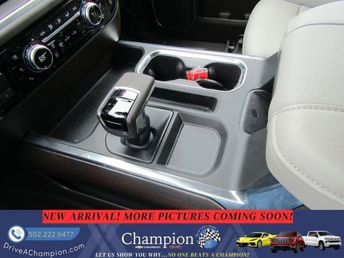 Used 2025 GMC Sierra 1500 SLT w/ SLT Premium Plus Package AWD/4WD image 23