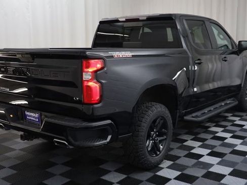 Used 2020 Chevrolet Silverado 1500 LT Trail Boss image 19