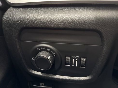 New 2025 Jeep Grand Cherokee L Altitude AWD/4WD image 25