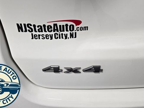 Used 2018 Jeep Compass Trailhawk w/ Leather Interior Group AWD/4WD image 34