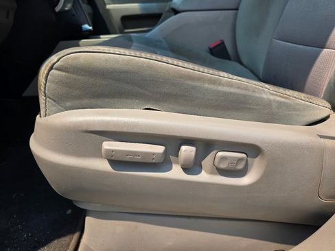 Used 2009 Honda Pilot EX image 17
