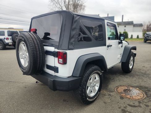 Used 2013 Jeep Wrangler Sport image 15