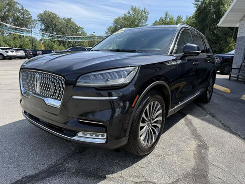 Used 2021 Lincoln Aviator Reserve w/ Equipment Group 201A AWD/4WD image 7