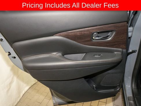Certified 2023 Nissan Murano Platinum w/ Cargo Package FWD image 11