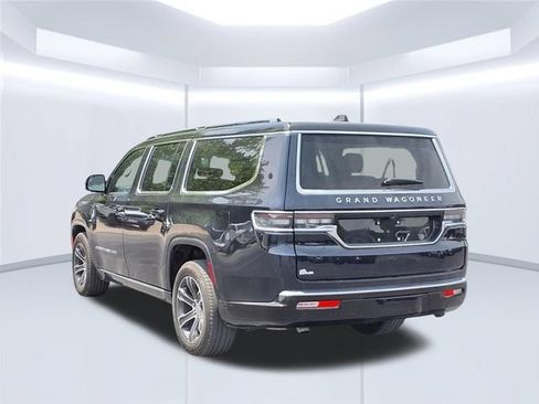 Used 2024 Jeep Grand Wagoneer L 4WD image 8