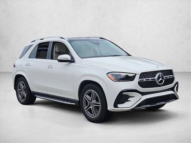 Used 2026 Mercedes-Benz GLE 450 4MATIC image 3