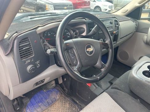 Used 2008 Chevrolet Silverado 2500 W/T w/ Snow Plow Prep Package image 13