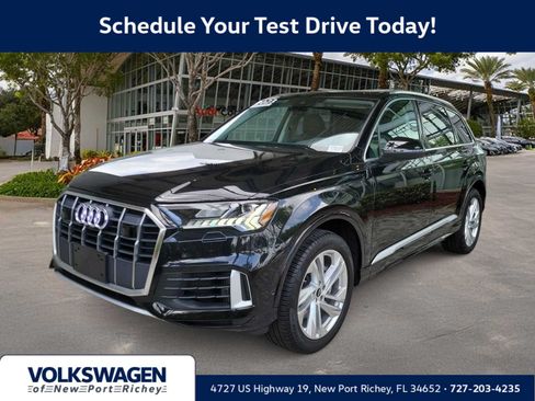 Used 2023 Audi Q7 3.0T Premium w/ Convenience Package AWD/4WD image 1