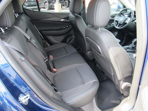 Used 2023 Buick Encore GX Select image 28