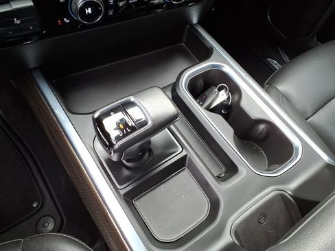 Used 2022 Chevrolet Silverado 1500 RST w/ Redline Edition image 17