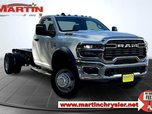 New 2026 RAM 5500 Tradesman w/ Chrome Appearance Group image 1
