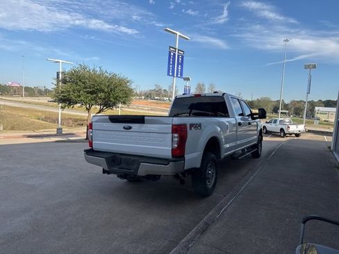 Used 2022 Ford F250 XL w/ Power Equipment Group image 8