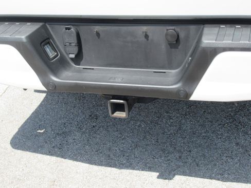 Used 2018 Ford F150 Platinum w/ Equipment Group 701A Luxury AWD/4WD image 36