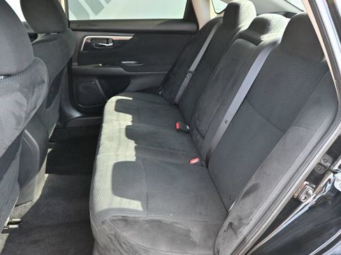 Used 2014 Nissan Altima 2.5 S FWD image 17