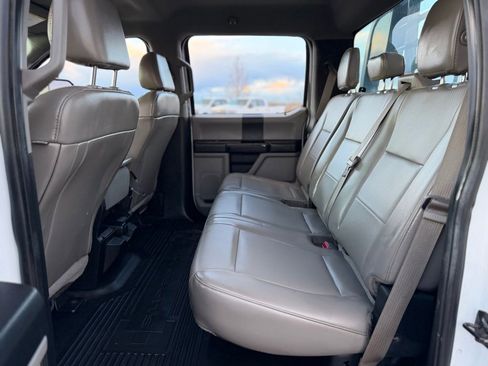 Used 2017 Ford F550 4x4 Crew Cab Super Duty image 29