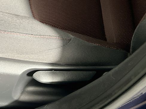 Used 2023 Toyota Corolla SE FWD image 15