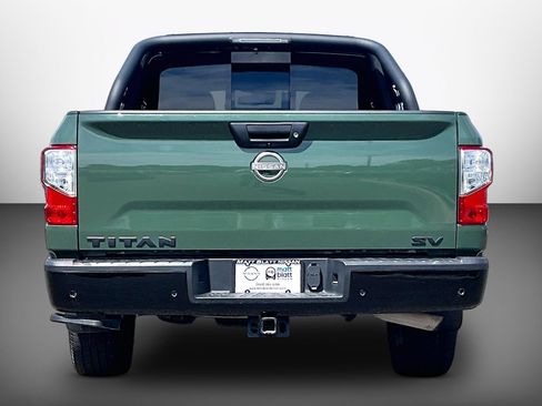 Certified 2024 Nissan Titan SV w/ SV Bronze Edition Package RWD image 3