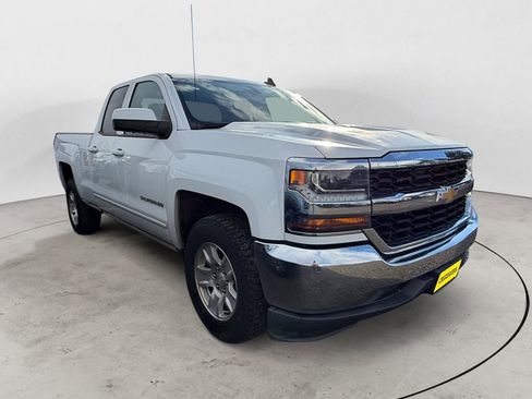 Used 2018 Chevrolet Silverado 1500 LT RWD image 4
