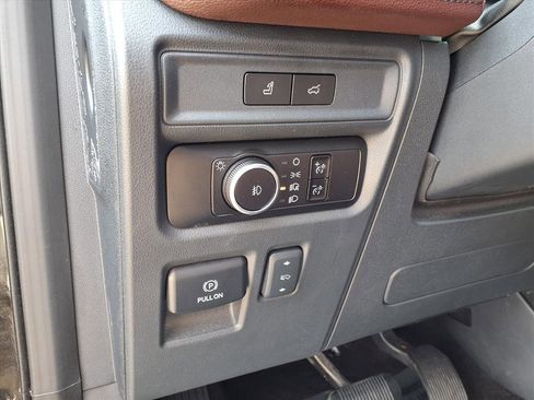 Certified 2023 Ford Expedition Limited image 23