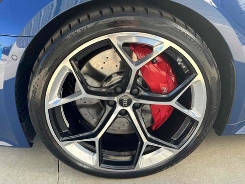 Used 2025 Audi RS 7 Performance w/ Black Optic Package image 14