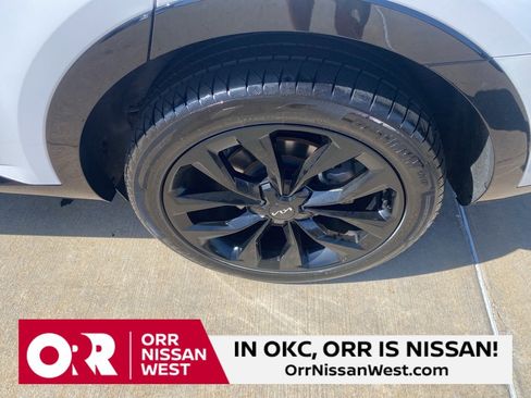 Used 2022 Kia Sorento SX image 9