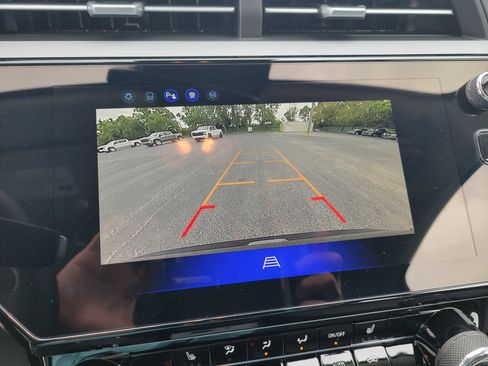 New 2027 Chevrolet Bolt LT w/ Comfort Package FWD image 22