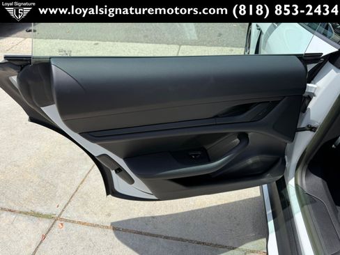 Used 2023 Porsche Taycan w/ Premium Package RWD image 14