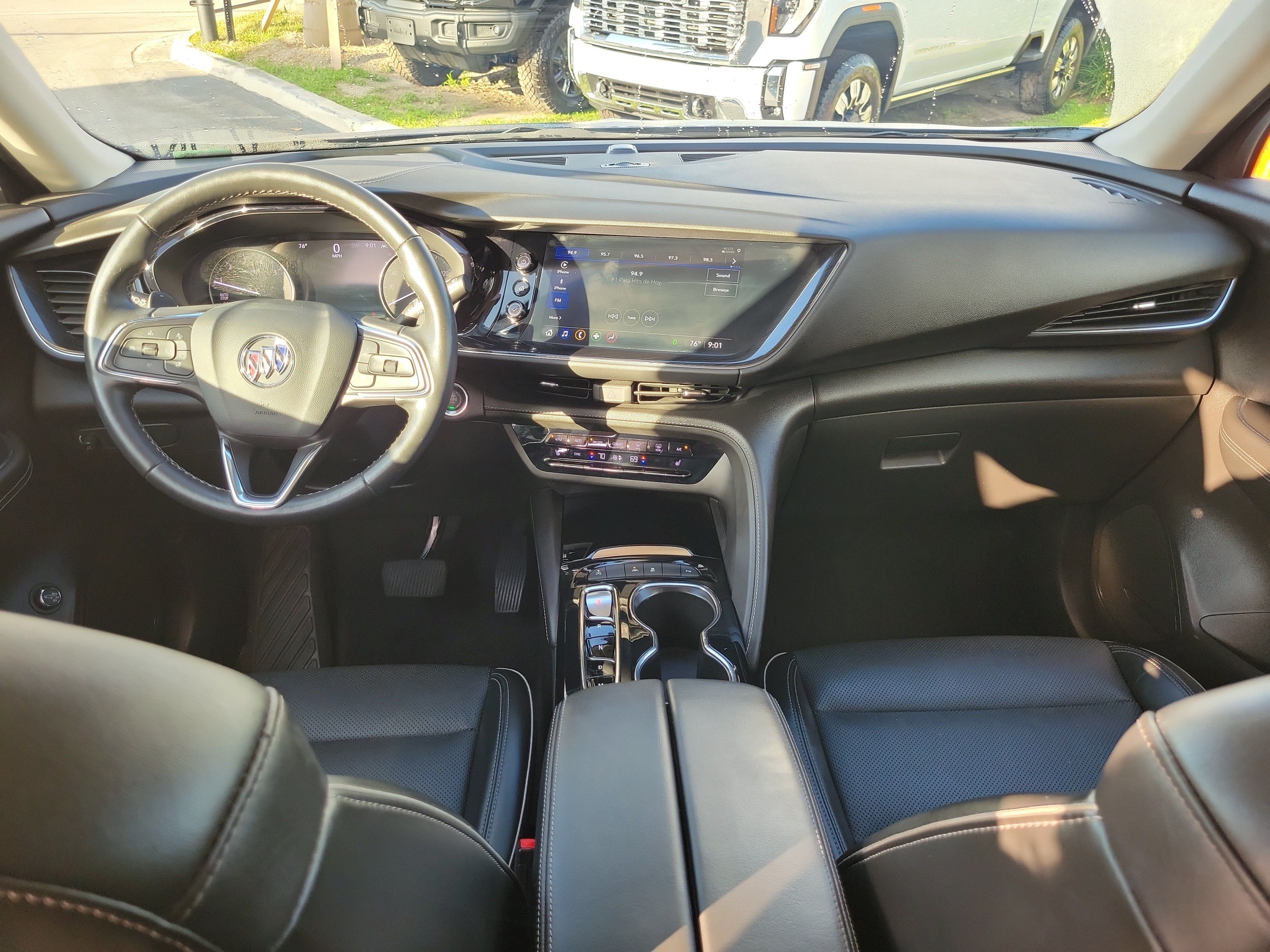 Used 2023 Buick Envision Essence FWD image 18