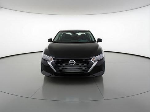 Used 2025 Nissan Sentra S image 2