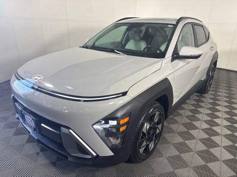 Used 2024 Hyundai Kona SEL FWD image 5