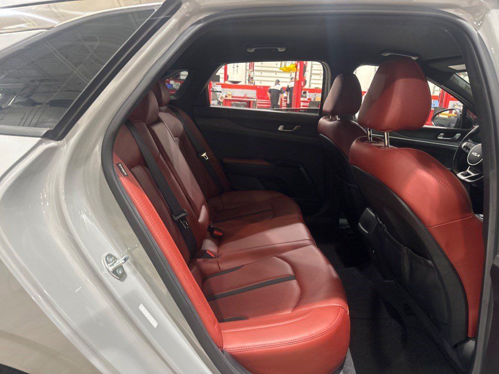 Used 2024 Kia K5 GT-Line w/ GT-Line Premium Package FWD image 12