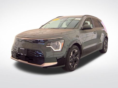 Used 2024 Kia Niro Wind FWD image 5