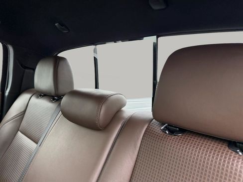 Used 2017 Toyota Tacoma Limited w/ Tow Package image 24