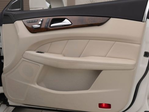 Used 2017 Mercedes-Benz CLS 550 image 25