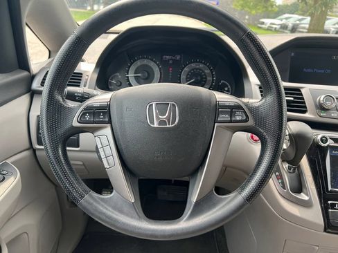 Used 2016 Honda Odyssey SE image 22