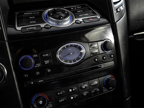 Used 2014 INFINITI QX70 2WD image 24